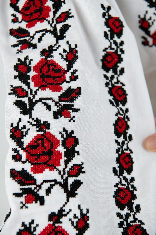 Вишиванка блузка лляна для дівчинки орнамент з трояндами 515050411 льон 158см біла